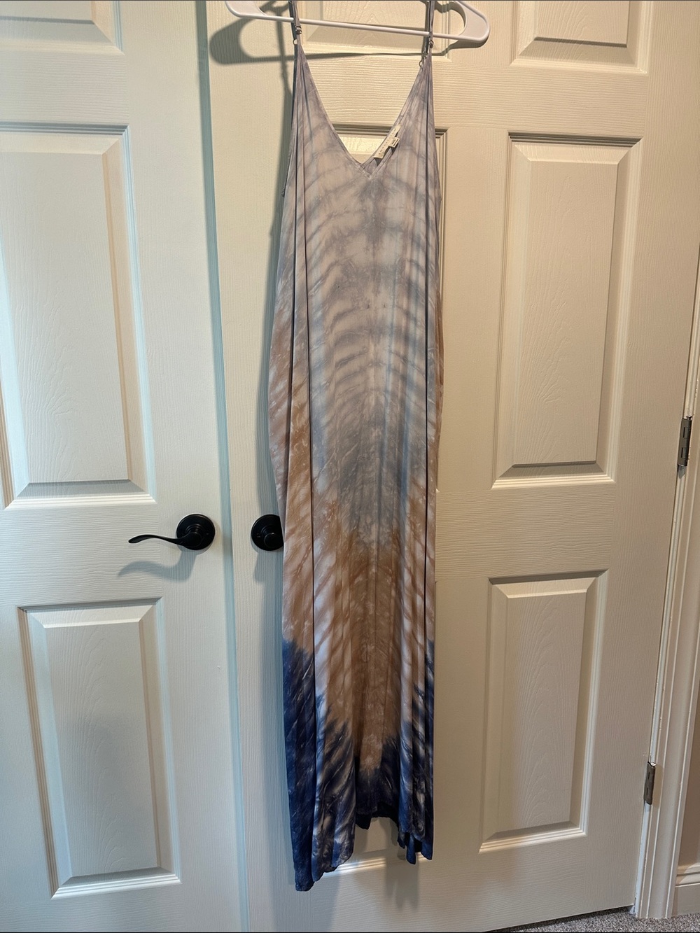 Super soft Sleeveless Tie-Dye Maxi Dress